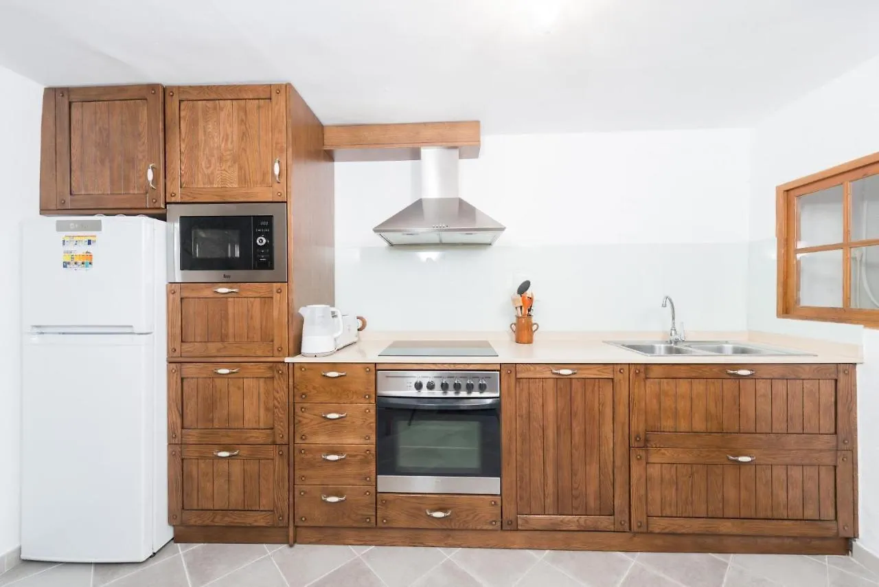 Sentiments Apartman Caimari